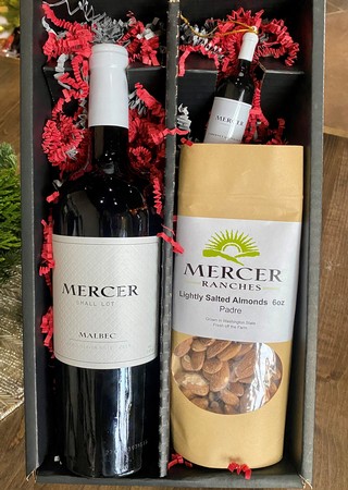 Red Wine & Almond Gift